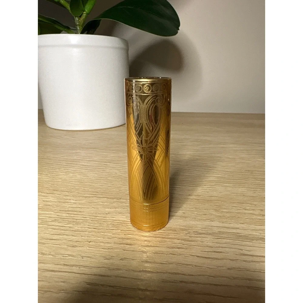 Gucci Rouge a Levres Satin Lipstick 221 Mina Light Pink 3.5g New in Box